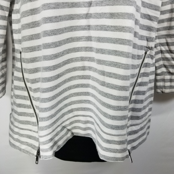 Loft Gray and White Striped Cotton Front Zip Top - Picture 4 of 6